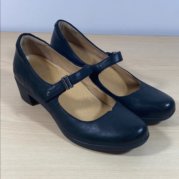 Dansko Callista Black Leather Mary Jane Short Heel Pump with Velcro Strap - Picture 1 of 11